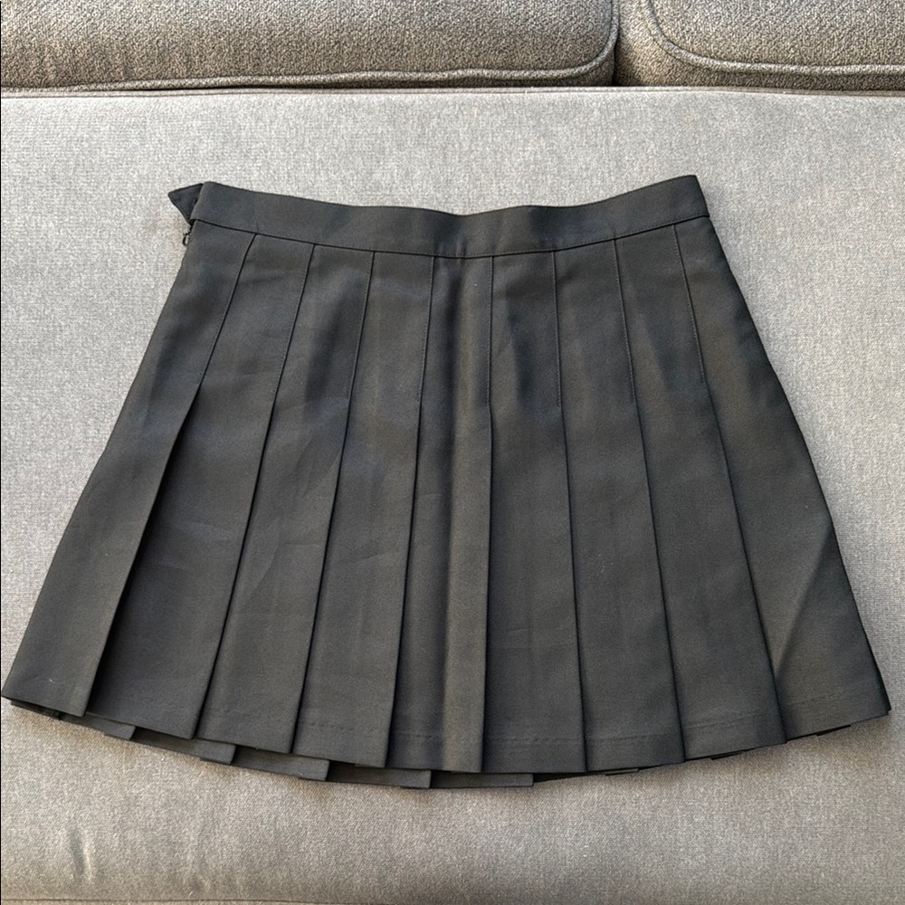 Classic Black Pleated Skirt